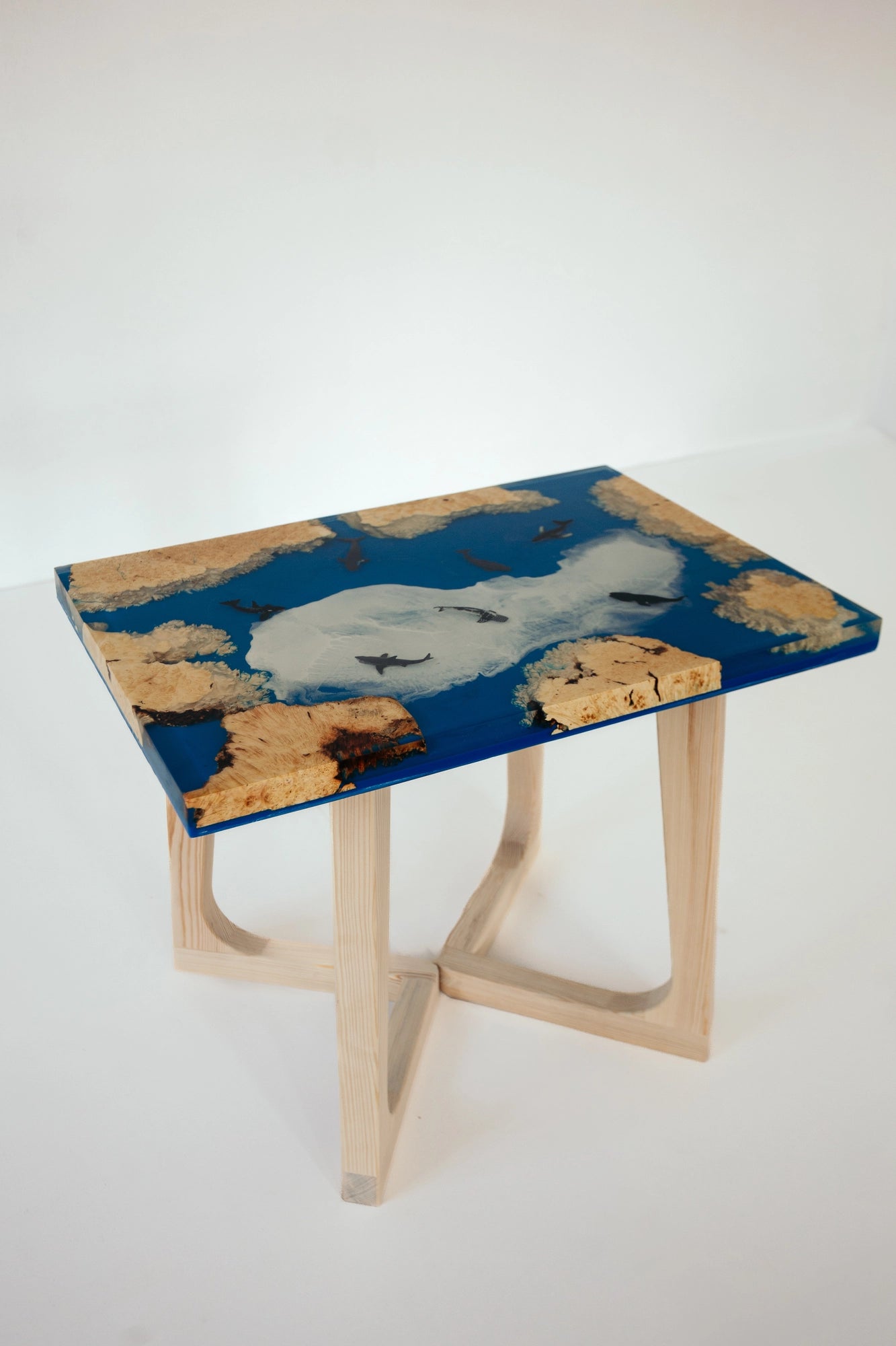 Coffee&Cocktail table "Neptune"