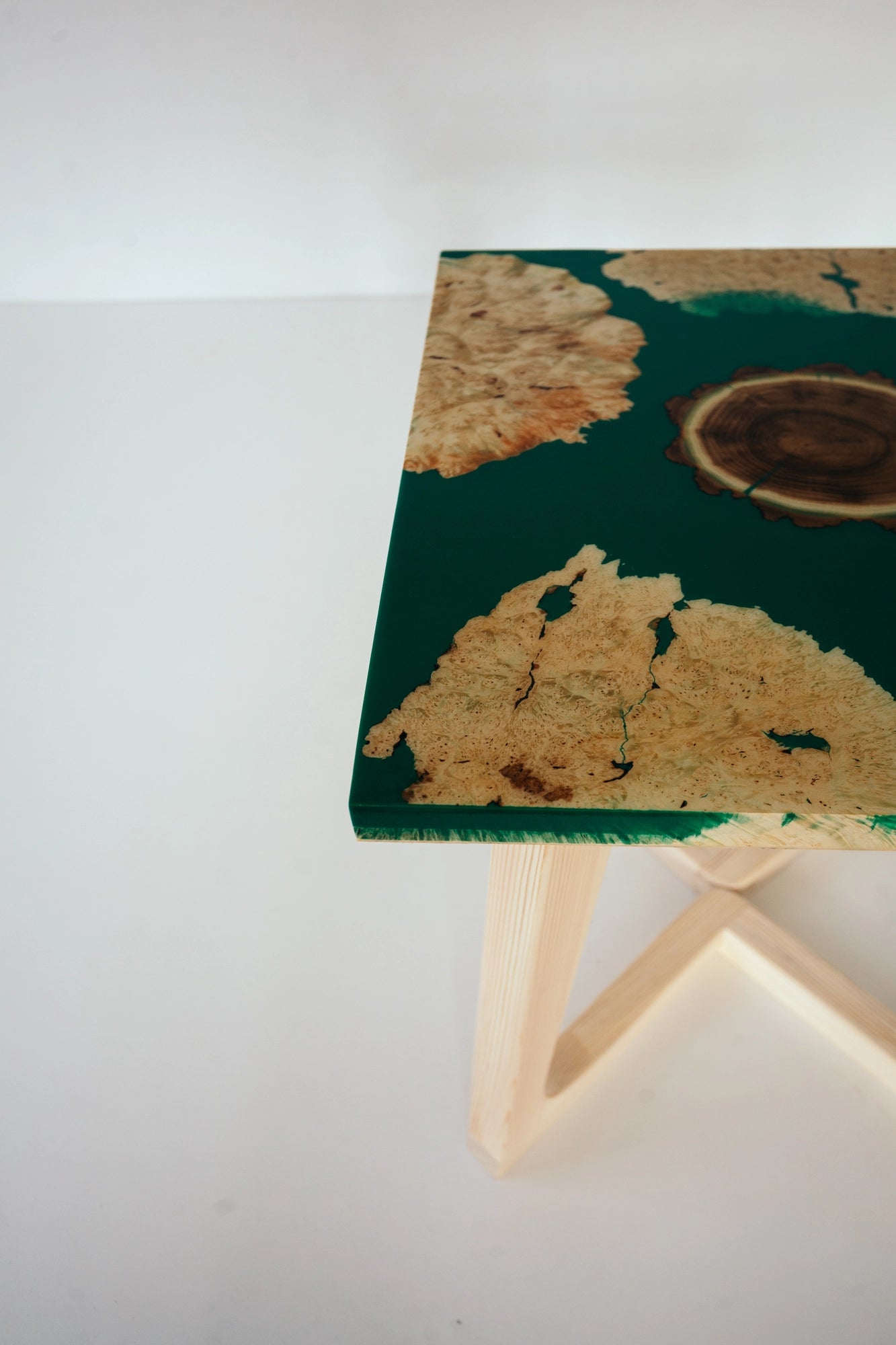 Coffee&Cocktail table "Molfar"