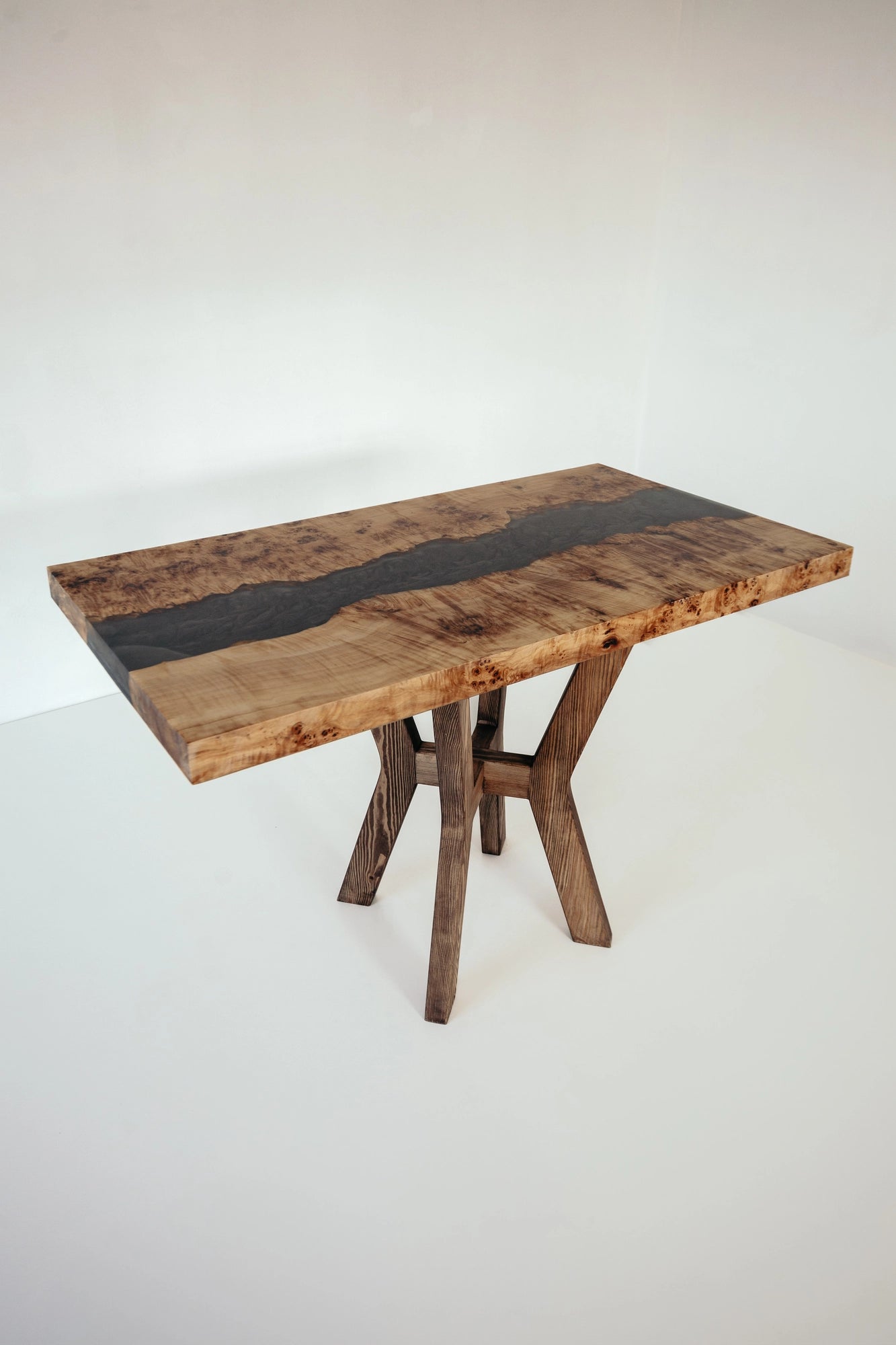 Dining Table "Dovbush"